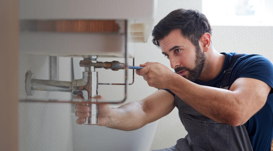 Faucet aerator cleaning/replacement in Batesville, AR